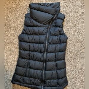 Athleta vest